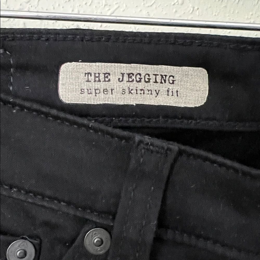 NWT AG Y2K The Jegging Super Skinny Fit Black Size 27 - Picture 3 of 10